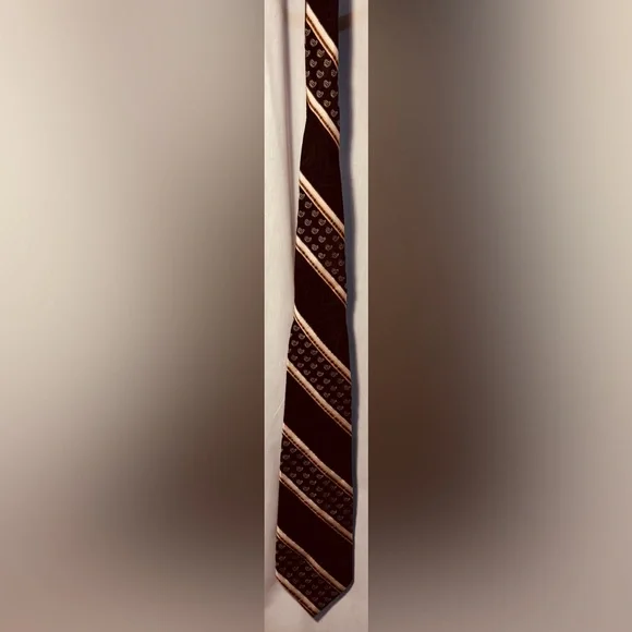Vintage Christian Dior Monsieur tie In Classic Brown & Burgundy Diagonal Stripe - Picture 2 of 5